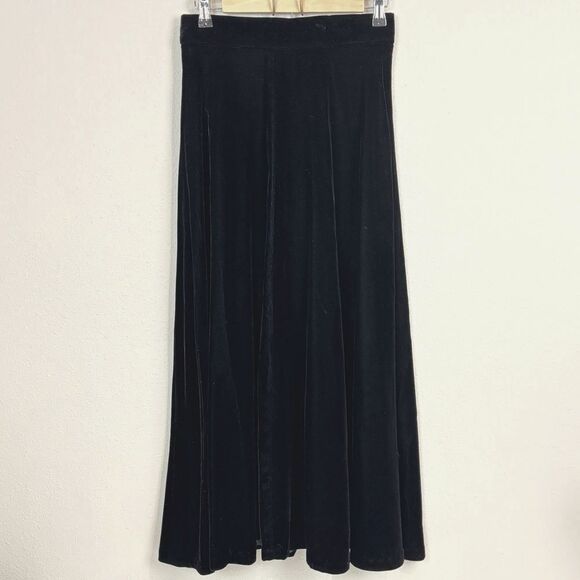 Dresses & Skirts - Vintage 90s Michelle Stuart Black Velvet Maxi Skirt 10 (27" waist)